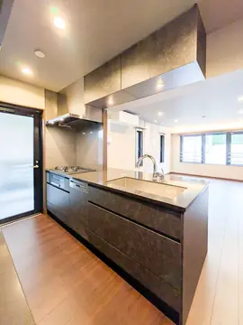 SーRESIDENCE平尾WEST 502号室