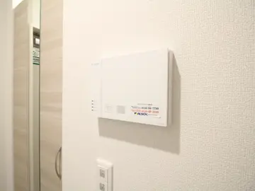 ラコルト板付 102号室