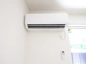 ラコルト板付 102号室