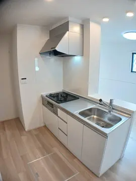 ウェスト須屋 101号室