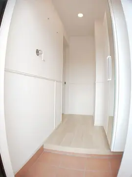 ウェスト須屋 101号室