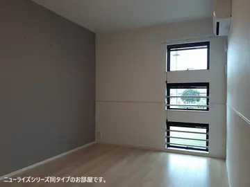 クレールカーサ 201号室