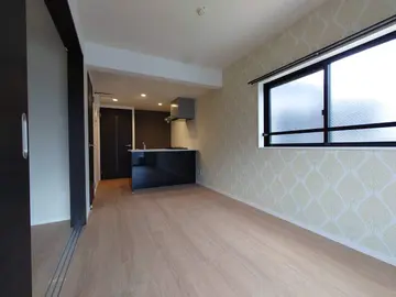 Santacruz東谷山 103号室