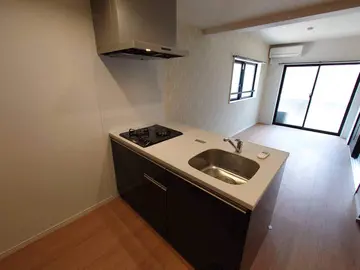 Santacruz東谷山 103号室