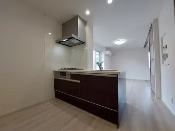 DーROOM御開 203号室