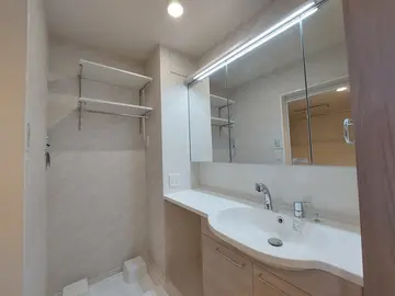 DーROOM御開 103号室