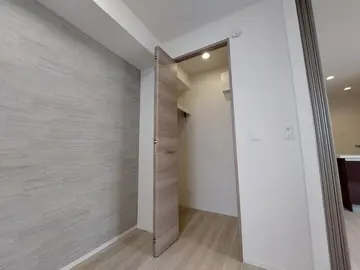 DーROOM御開 103号室