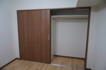 リバーテラス中央 303号室