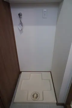 リバーテラス中央 303号室