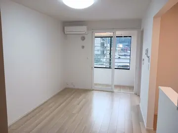 リテンリュカⅡ 202号室