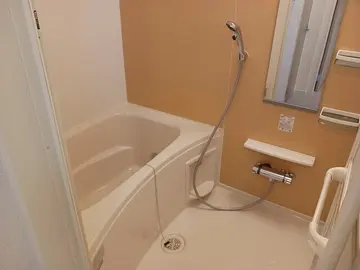 リテンリュカⅡ 103号室