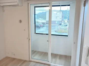 リテンリュカⅡ 103号室