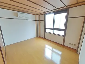 第2川鶴ハイツ 401号室