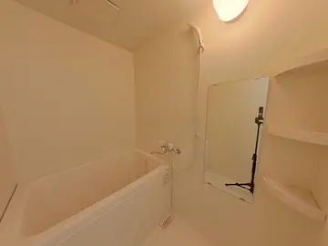 グランソシエ黒髪 105号室