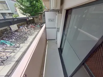 グランソシエ黒髪 105号室