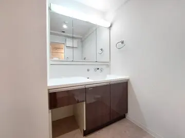 グランビュー黒崎南 203号室