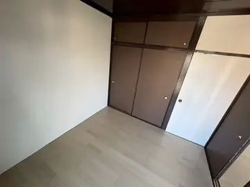 中山ビル 303号室