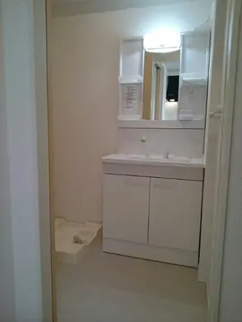 イル ルオーゴA 102号室