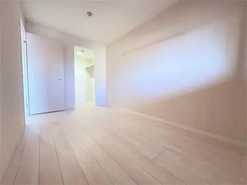 アルメノア西新 101号室