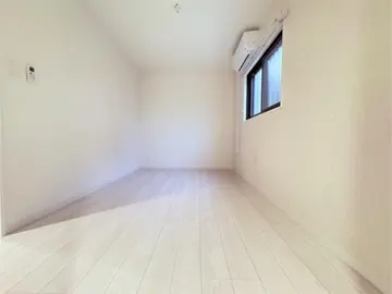 アルメノア西新 101号室