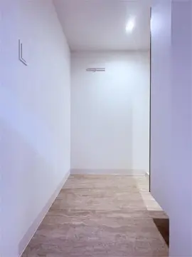 アルメノア西新 101号室