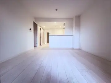 アルメノア西新 102号室