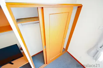 レオパレスリミエール 102号室