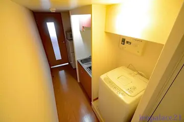 レオパレスコスマーファイブ 102号室