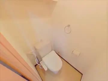 メゾン・ド・ルミエール 202号室