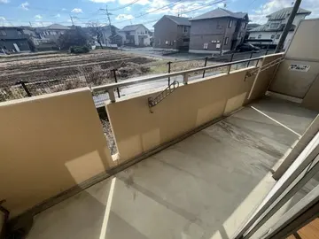 メゾン・ド・ルミエール 102号室