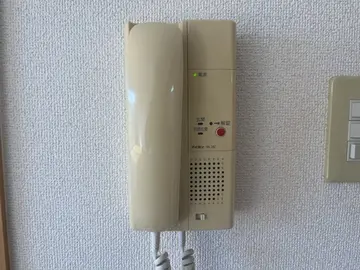 メゾン・ド・ルミエール 102号室