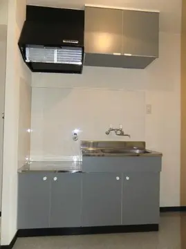 T・ハイツ黒髪 302号室