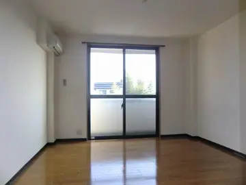 T・ハイツ黒髪 302号室