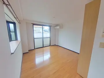 T・ハイツ黒髪 105号室