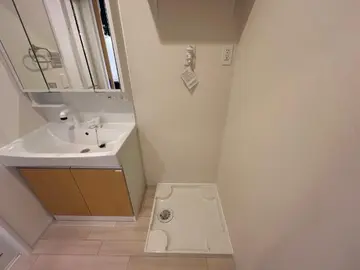 アジュール 203号室