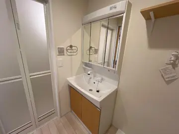 アジュール 203号室