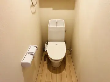 アジュール 202号室