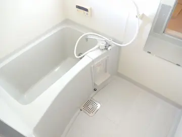 エクレール・アイ B棟 203号室