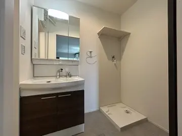 EMOOR光の森 A 103号室