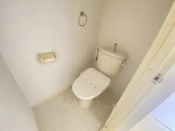 コーポ川原 105号室