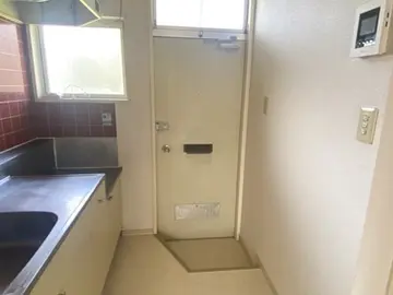 コーポ川原 105号室