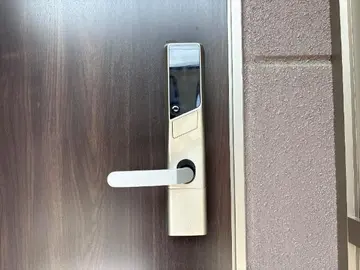 アレイナ ヒルズ 101号室