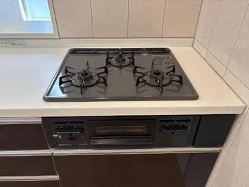 アレイナ ヒルズ 101号室