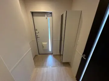 アレイナ ヒルズ 101号室