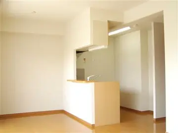 サン&ベル 202号室