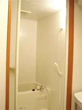 サン&ベル 202号室