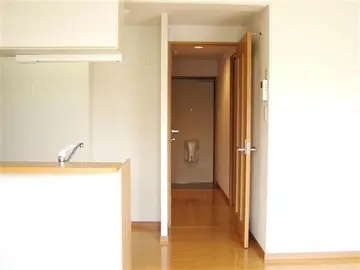 サン&ベル 202号室