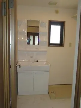 カームヒルズ板付 402号室