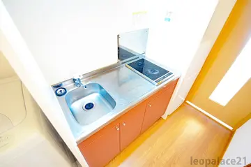 レオパレス郡元Ⅱ 402号室