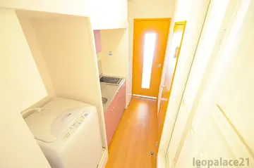 レオパレス郡元Ⅱ 402号室